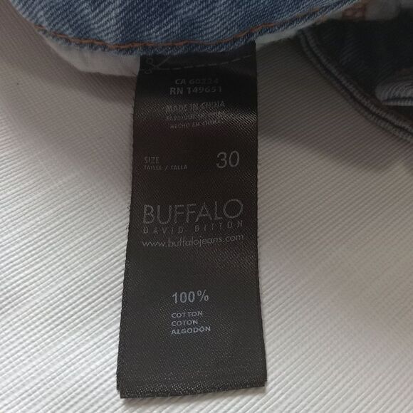 Buffalo David Bitton Button Front Embroidered Floral Denim Skirt Size 30 Waist - Picture 5 of 12